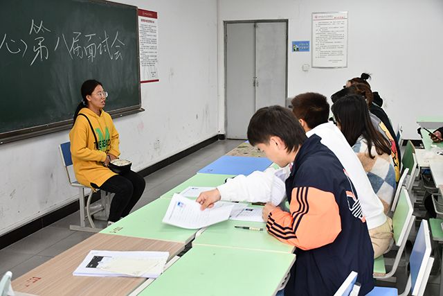 崭新机遇 迎接成长——艺术传媒学院学生会纳新工作