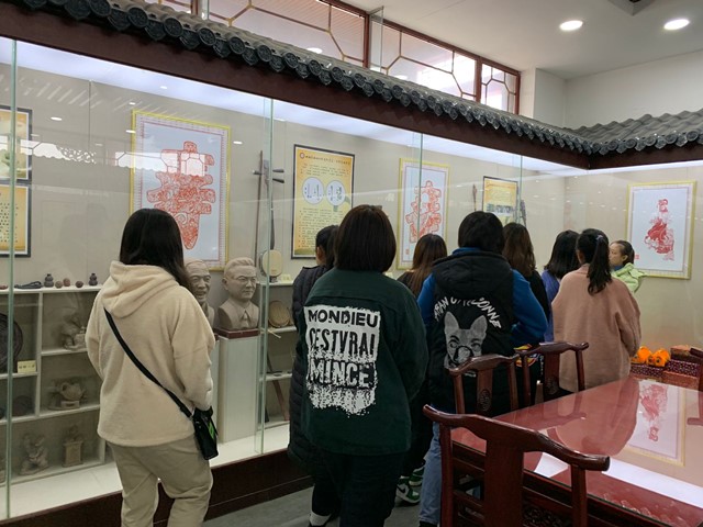 【完满班级】探访美食特产&nbsp;传承非遗文化——经济与管理学院十一月完满班级活动纪实（二）