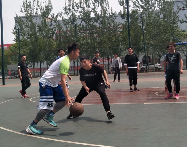 以篮球为梦 投之趁年华——大数据学院 信息工程学院举办第二届“青春杯”趣味篮球赛