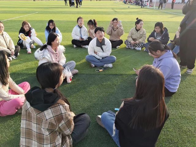 【完满团支部】趣动无极限 缤享好时光——远景学院远景2201班完满团支部