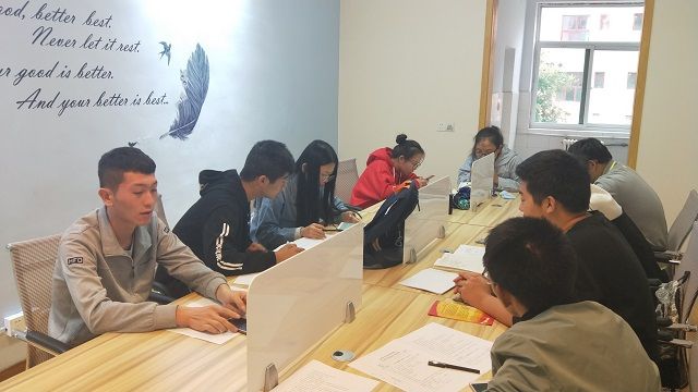 【完满班级】不是一个人的王者 而是团队的荣耀——食品与环境学院资环1701班举办完满班级活动