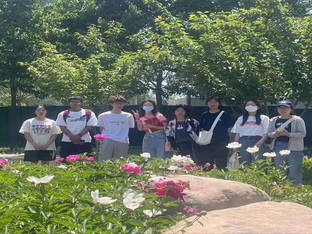【完满团支部】繁花似锦 百花争艳——远景学院远景2205班完满团支部活动