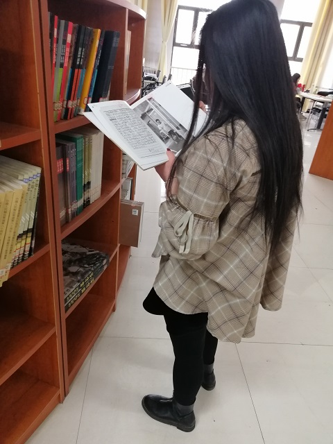 【完满班级】牵系惜书人 牵动品书心——计科1802班读书活动