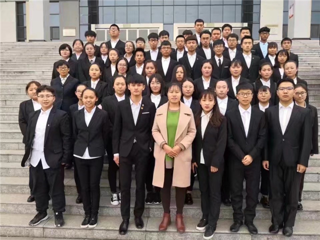 志愿之星•王丽:用三年的时间 去做一件终身有意义的事情