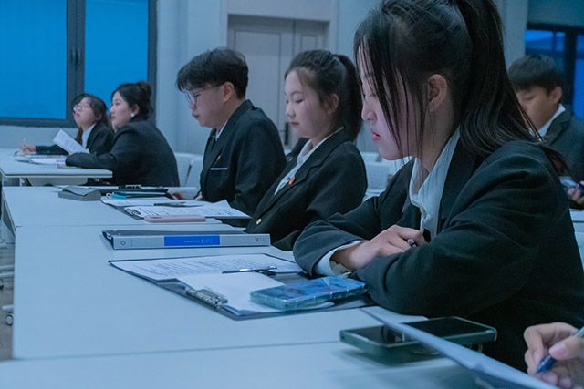 一分耕耘 一分收获——艺术传媒学院“艺路领先”之第二届办公达人挑战赛决赛