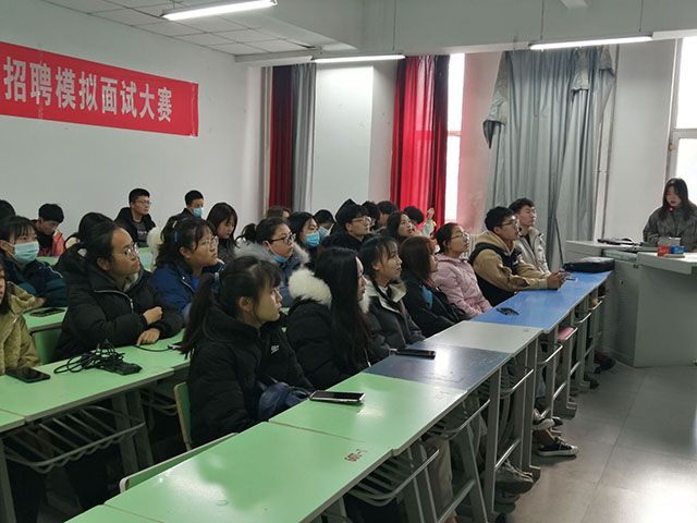 【完满班级】关爱无声世界 点亮精彩人生——艺术传媒学院视传2004班公益宣讲活动