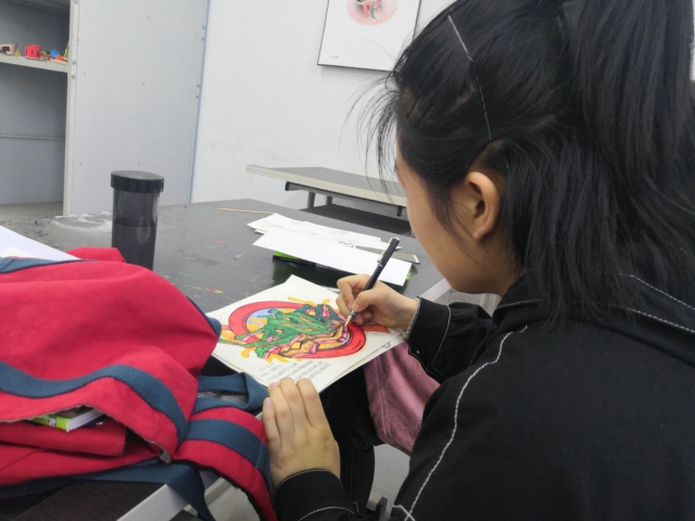 【完满班级】开拓思维 创意无限——艺术传媒学院视觉1702班字体创意完满班级活动