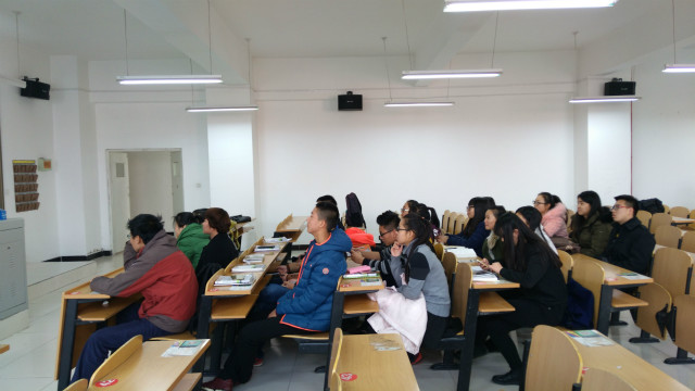 【完满班级】区域1501班举办“我长大了”主题交流会