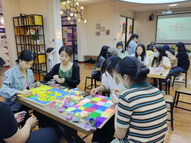 心之旋律起涟漪 一框天地绘神奇——第二期“情意工艺 用心创作”
