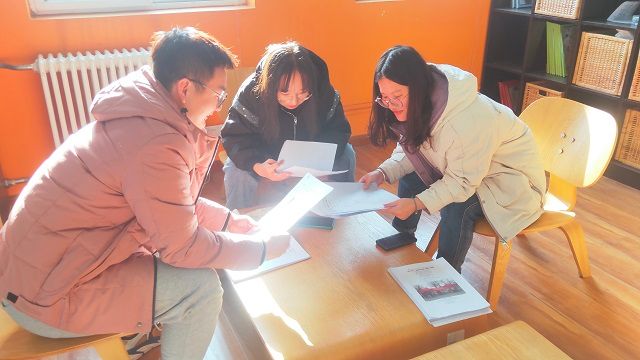 【1+1>2】新闻路上勇前行 传媒途中共筑梦——第九届“家事·班事·信院事”校园记者节系列活动