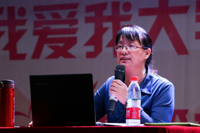 【缤纷百团】“我爱我心理社”2017我爱我大学生心理健康日专题活动暨第14期辅导员培训班