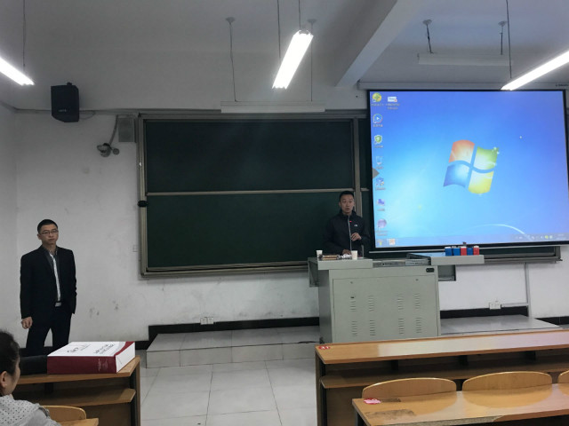 【辅导员说完满】经济管理系2014级辅导员说完满