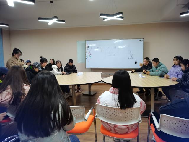 【完满班级】想辩就辩 辩出你我——食品与环境学院园林2102班完满班级活动