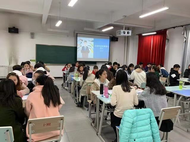 【1+1＞2】完满教育与学术教育联动融合发展 助力学生成长