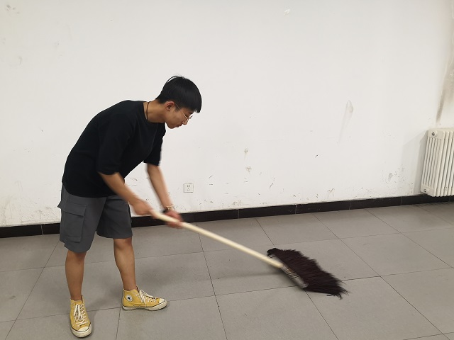 【完满班级】学习雷锋 情系学院——艺术传媒学院17级环设1706班举办“学习雷锋 情系学院”主题公益活动