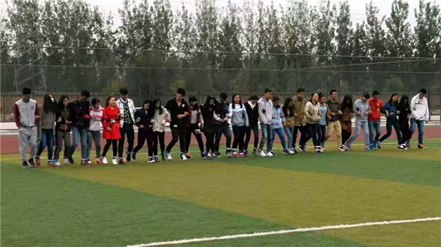 【完满班级】低碳生活环保 绿色围绕身边——淬炼商学院举办“创”享青春主题活动（四十五）