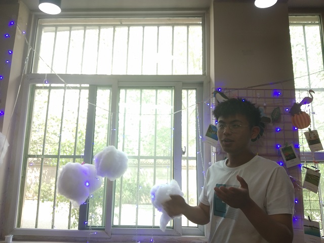 【完满班级】奇思妙想 新颖百出——艺术传媒学院环境设计1704班“天马行空 创意之名”故事接力完满班级活动