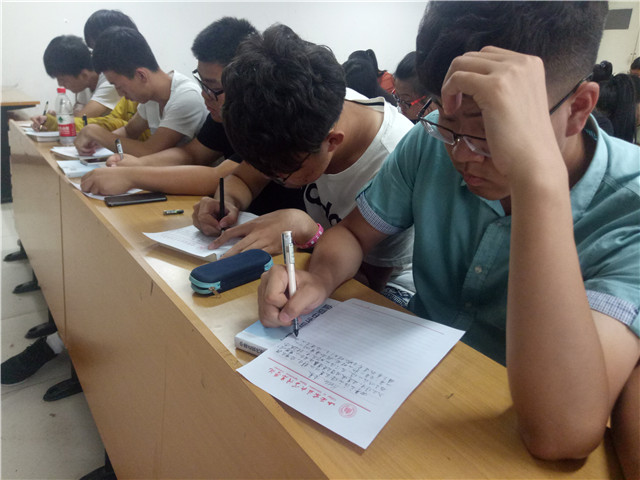 【完满班级】过去再见  未来你好——工管系“话远方·致青春”主题活动（二十七）