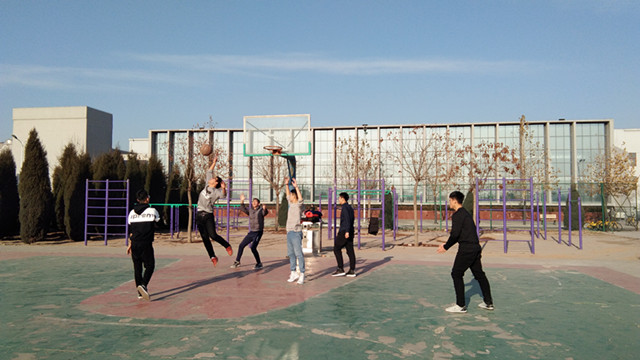 【完满班级】动享青春 活力无限——淬炼商学院“创”享青春主题活动（五）