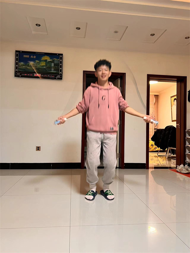 【完满团支部】居家隔离动一动 疫魔遇见绕道走——智能工程学院机电2201班完满团支部活动