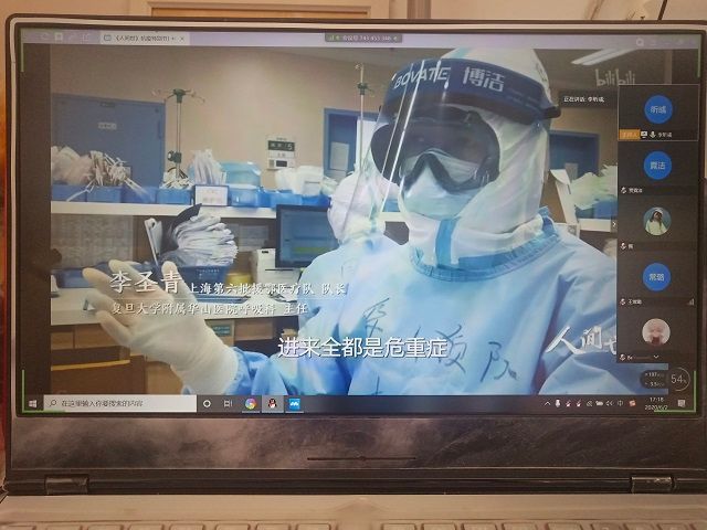 【完满班级】疫情防控 人人先行——艺术传媒学院环设1805班举办“学习抗疫楷模 争做优秀青年”活动