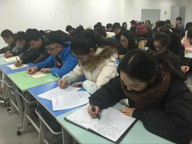 艺术传媒系举办第三期学生干部培训第四讲