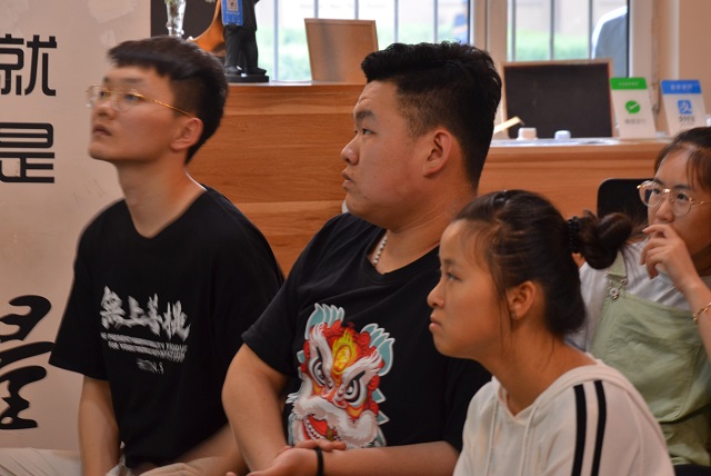 学长计划第655期:追寻梦想 探讨路途——艺术传媒学院“经典传承 艺术赏析”非遗作品共赏