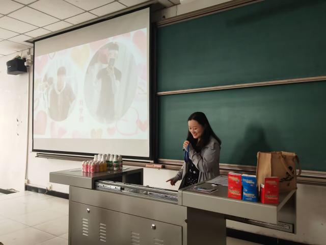 【辅导员说完满】秉体育精神 谱青春华章——智能工程学院2022级辅导员说完满活动