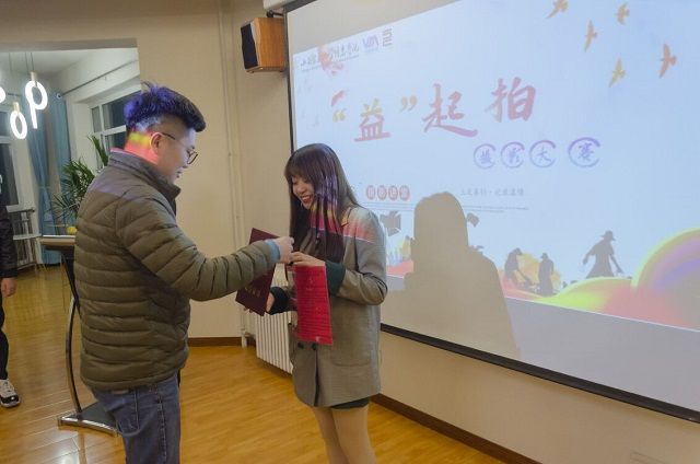 【1＋1＞2】请记住“善行100”中的那些完满故事——善行100之“益”起拍摄影大讲堂