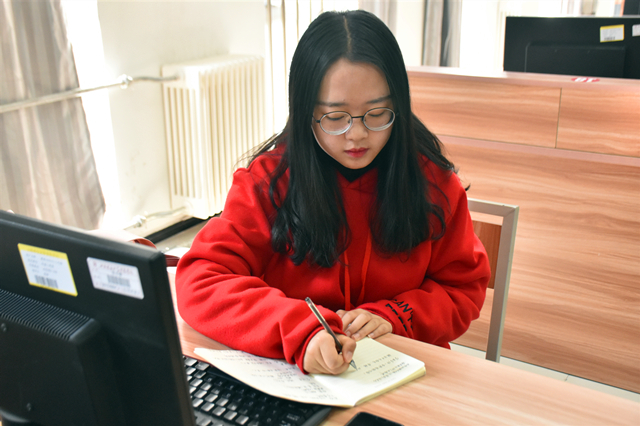 笔下生辉 艺海徜徉——大数据学院、信息工程学院宣传部举办新闻稿采编培训会