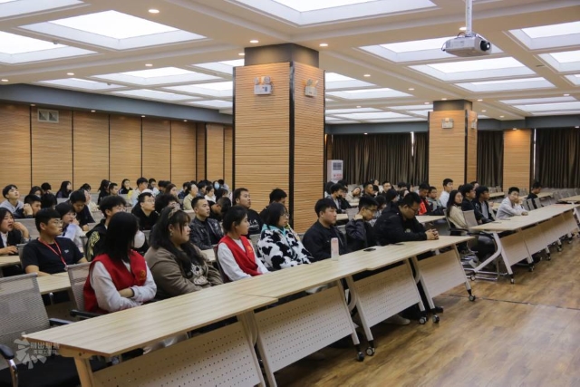 赋能计划第六期第六、七讲:讲述与观影中走进校园生活与志愿服务