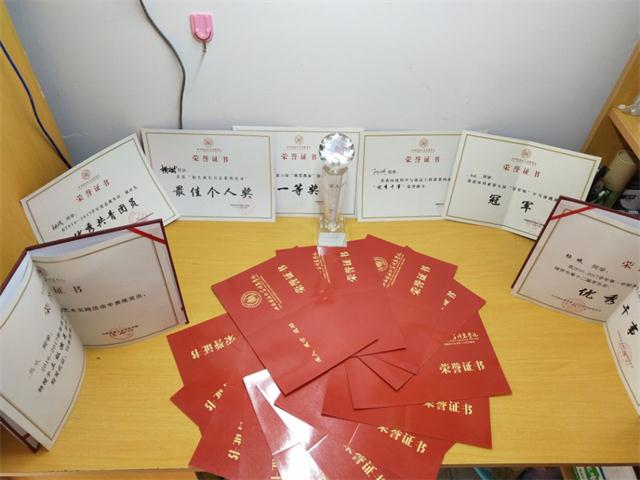 【达人秀】喜剧人生 反串出彩--让我们踏上与“杨家千金”杨斌的提亲之旅