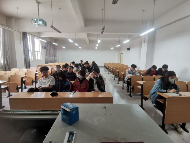 【完满班级】学习雷锋精神 从小事做起——智能工程学院电气1903班完满班级活动