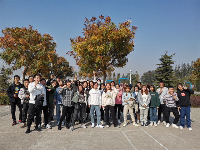 【完满班级】竞技体育 激情青春——淬炼商学院营销1801班、财务1902班完满班级活动