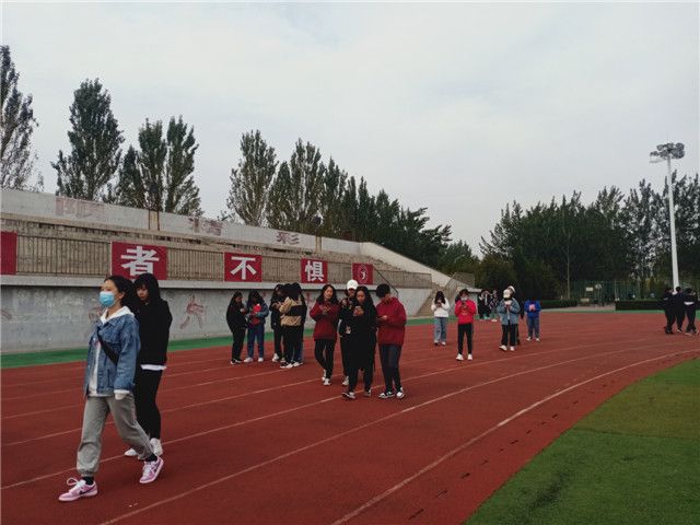 【完满班级】爱心接力 乐善公益——食品与环境学院食安1902班完满班级活动