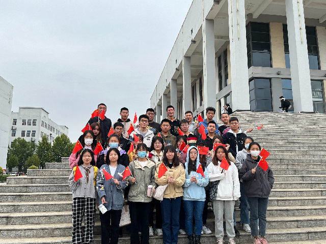 【完满班级】寻找祖国的成长足迹——资产1902、资产1903图片展评选