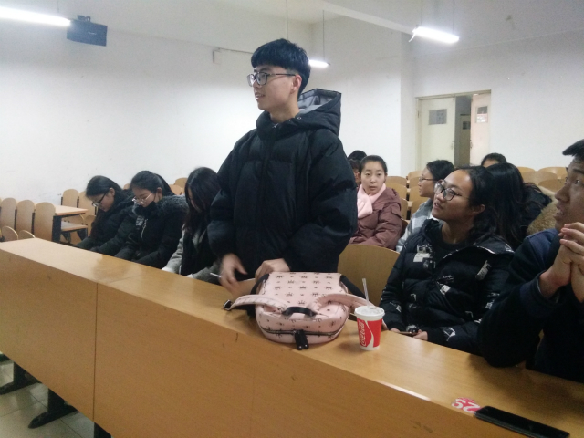 【完满班级】为了公益 带着初心前行——淬炼商学院举办“创”享青春主题活动（四十七）