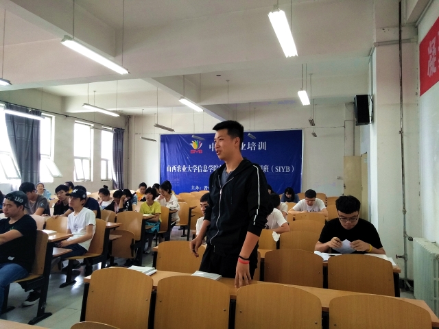 【完满班级】五彩缤纷绘完满图 多才多艺展少年风——经济与管理学院完满班级活动集锦