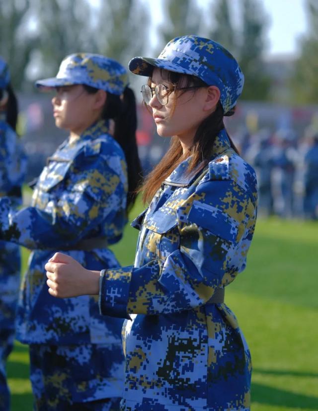 军歌嘹亮忆往昔 奋楫扬帆新征程——经济与管理学院军训特辑