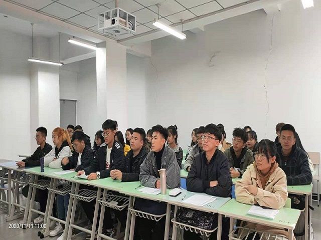 【完满班级】青春有我 言出个性——艺术传媒学院环境设计2004班演讲竞赛活动