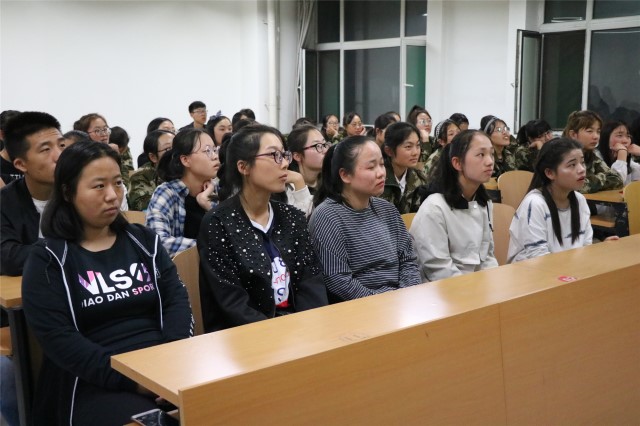 成长路上感谢有你引领第一扇方向——外语系第77期学长计划之榜样的力量
