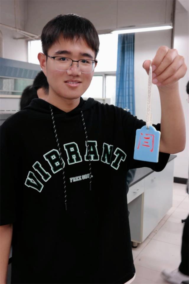 【完满团支部】气味图书馆——经济与管理学院数管2202班完满团支部活动