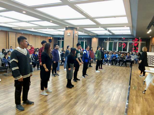 以美感人 以美育人——音乐课堂的情感与美学