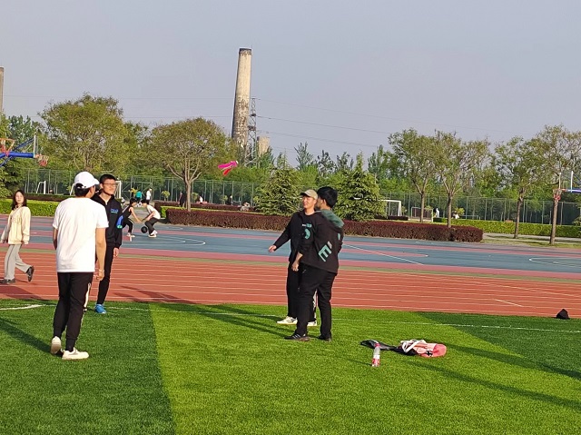 【完满团支部】展羽毽魅力 享运动活力——大数据学院、信息工程学院网工2202完满团支部活动