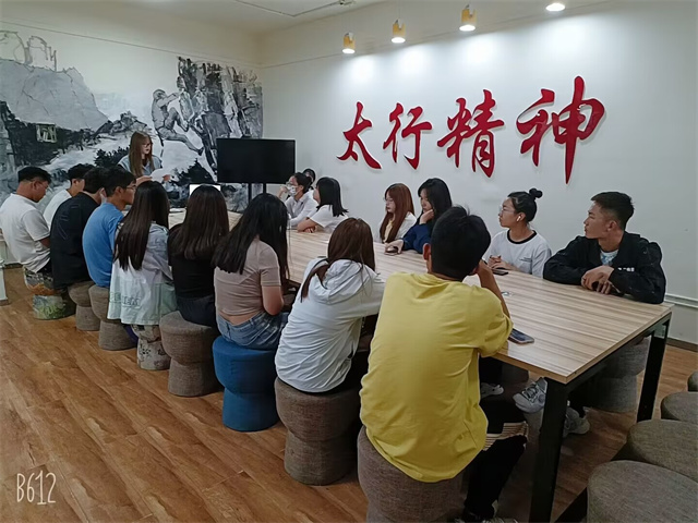 学长计划第1090期:经生有约“传承学风 浸润校园”——经济与管理学院学长计划第174期