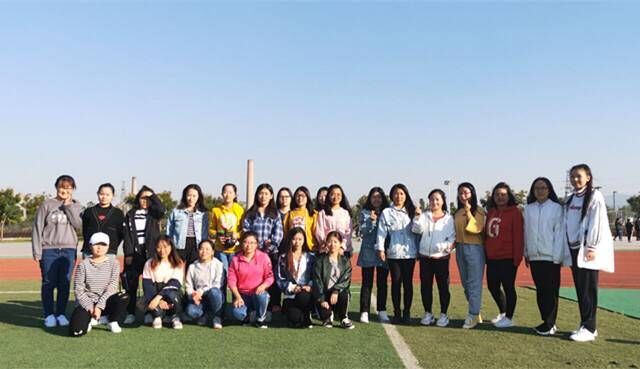 【完满班级】脚步不停 追求不止——外国语言文学系英语1807班完满班级活动