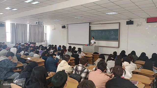 大数据学院、信息工程学院三月辅导员说完满合集