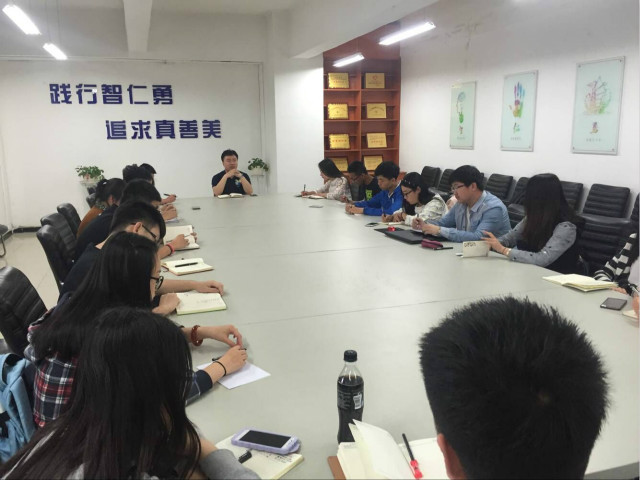【信院力量】院团委组织召开学生干部期中工作座谈会