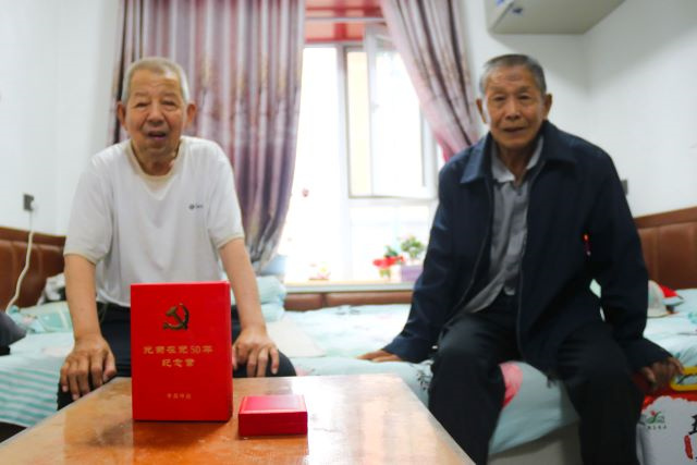 【三下乡】忆党员峥嵘岁月 话党史重温初心