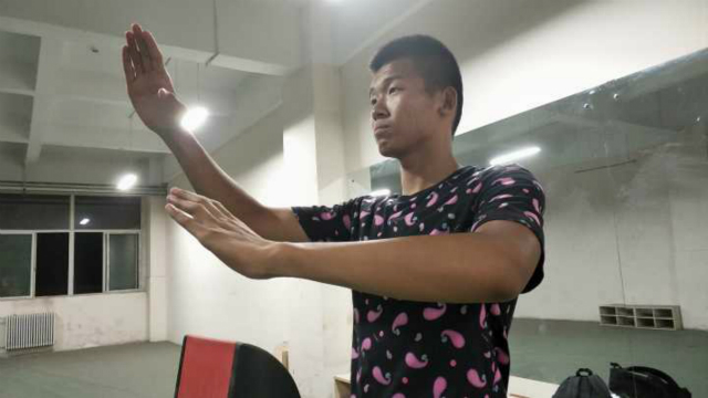 【完满班级】情暖六月 影印青春——淬炼商学院六月完满班级主题活动（十）